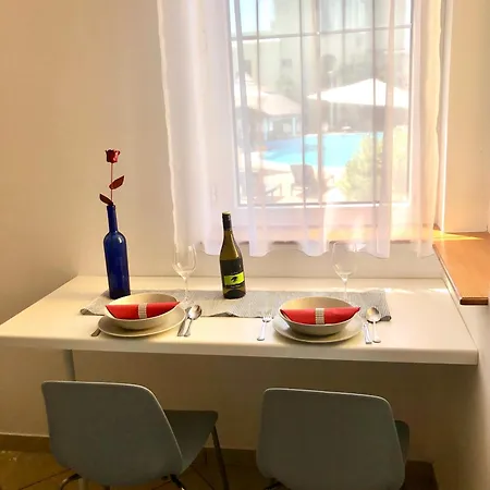 Pool Διαμέρισμα